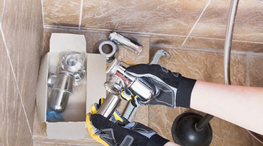 Expert Emergency Roof Repairs services in Moss Point, MS